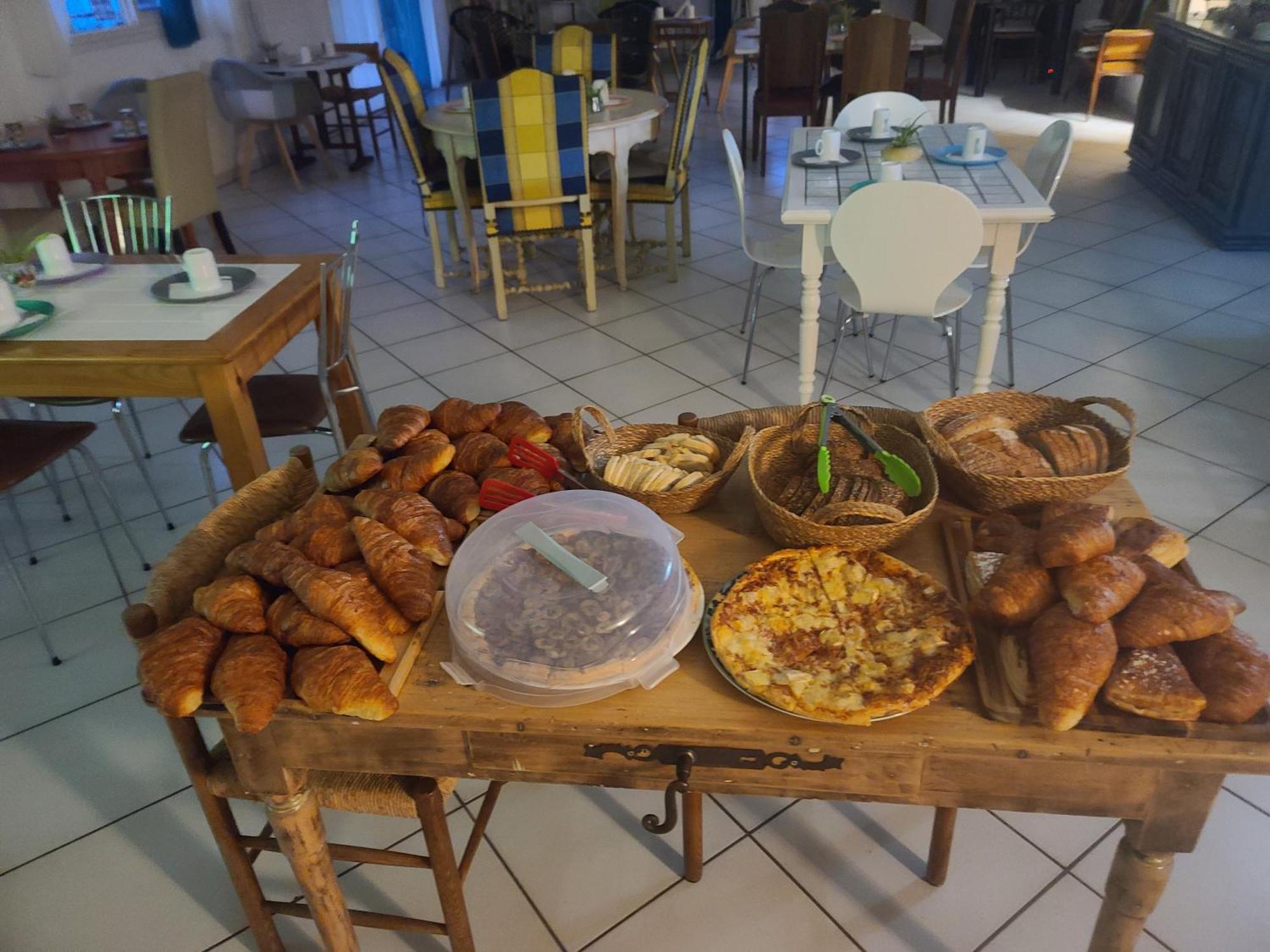 Bel Hotel Restaurant La Gentilhommiere Треб Екстер'єр фото